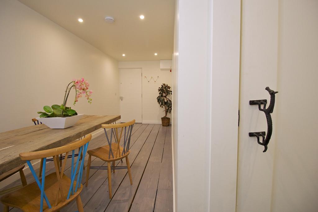 Old Town Castle View Apartment Edimburgo Exterior foto